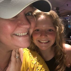 Meet your Posher, Charlea